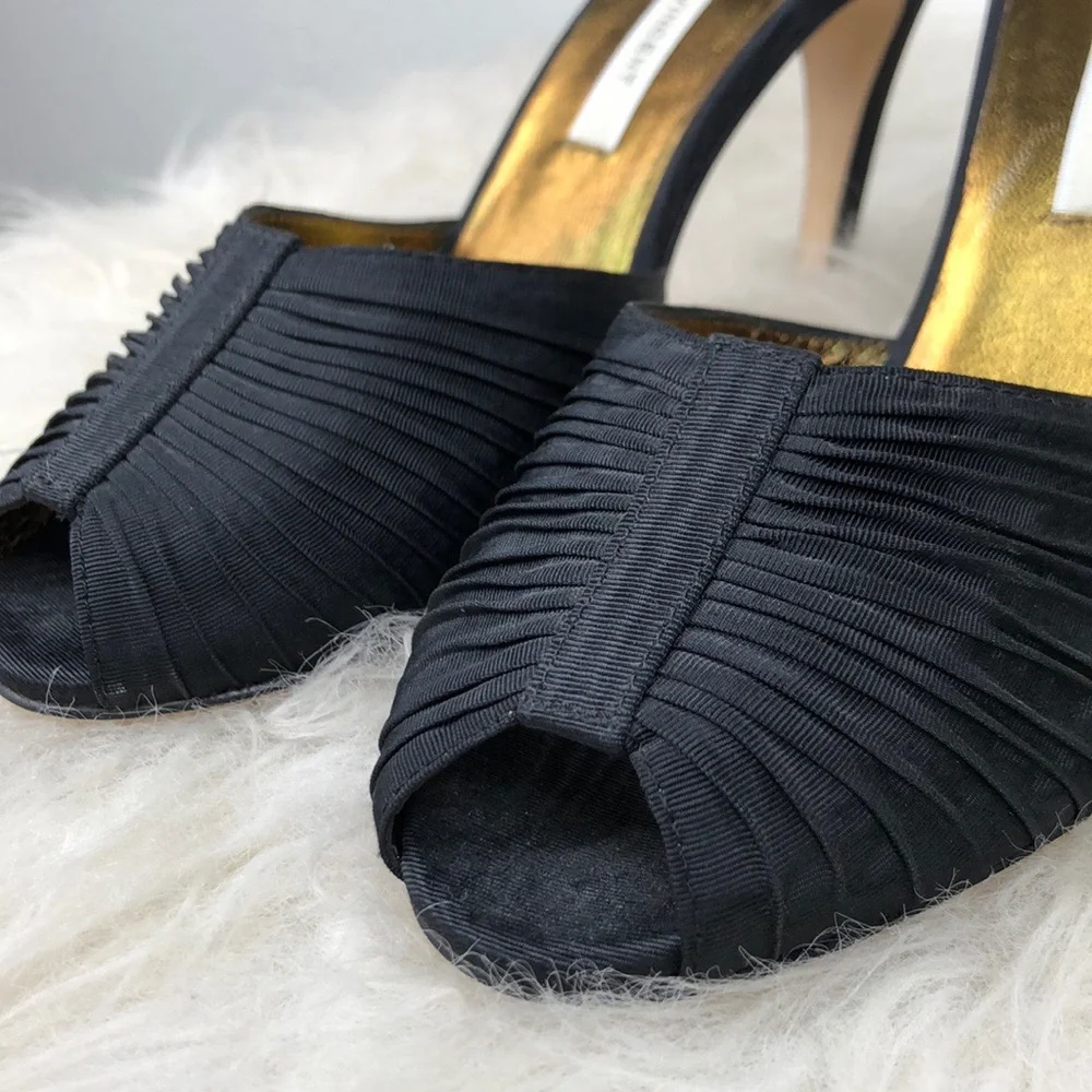 NEW Cynthia Vincent‎ Loreli D’Orsay Pump Black 8